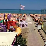 Hotel City מיסאנו אדריאטיקו