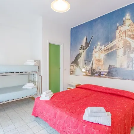 Hotel City 3*