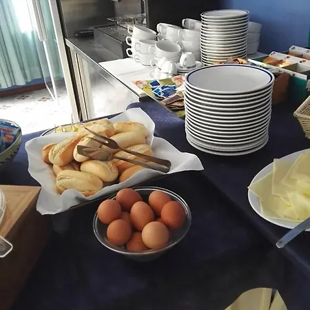 Hotel City Отель 3*