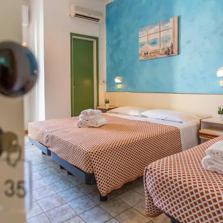 Hotel City Hotel 3*