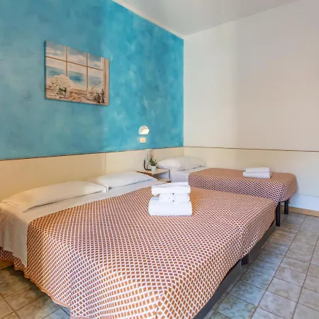 Hotel City Hotel 3*