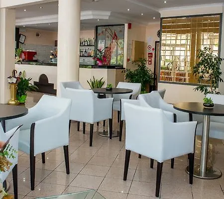 Hotel City Hotel 3*