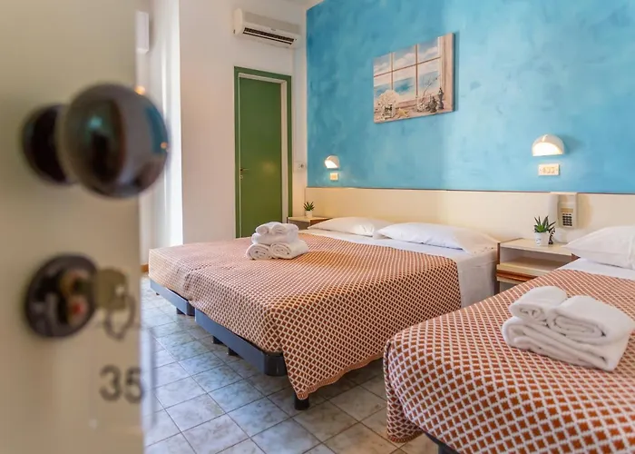 Hotel City Hotell 3*